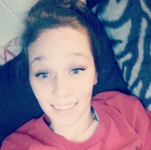 Meet your Posher, Michele